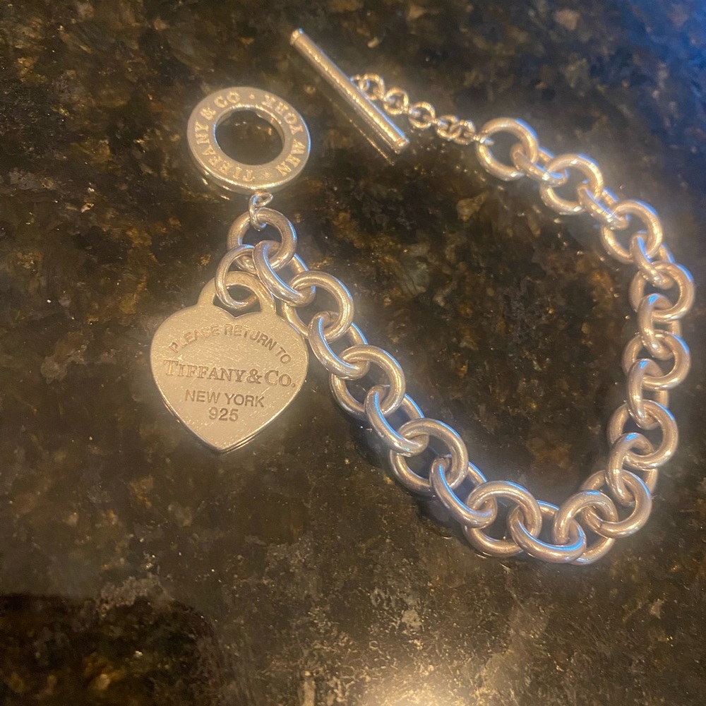 Heart Tag Toggle Bracelet